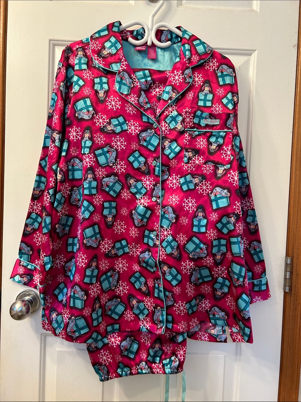 Disney Eeyore Pink and Teal Gift-Print Women's Pajama Set Silky